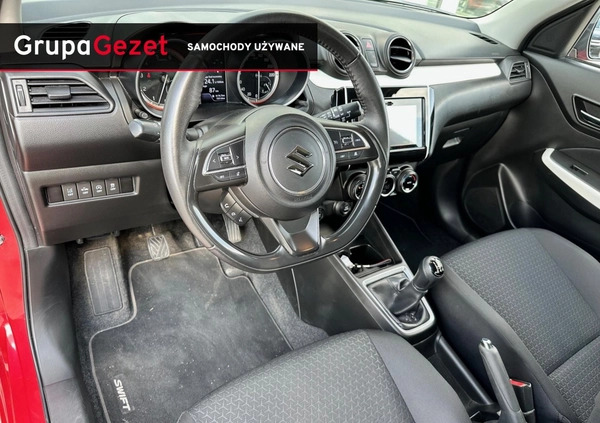 Suzuki Swift cena 57900 przebieg: 75500, rok produkcji 2019 z Sompolno małe 46